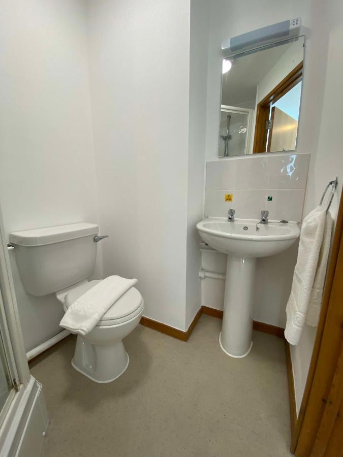 Regency Hall Smart Cheltenham Ensuite Rooms B Exterior photo
