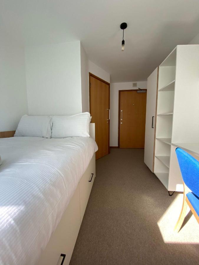 Regency Hall Smart Cheltenham Ensuite Rooms B Exterior photo